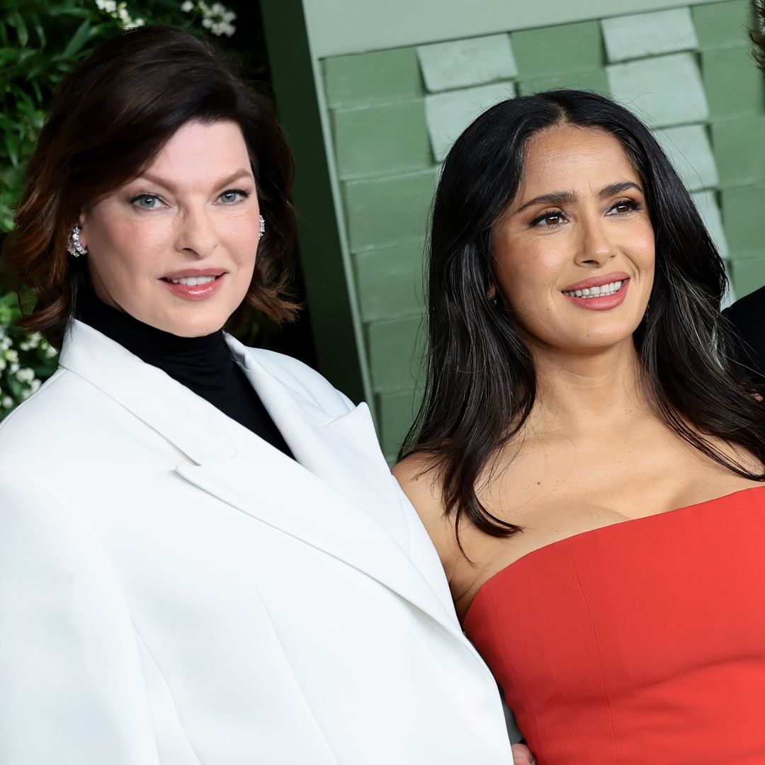 Linda Evangelista y sus palabras a Salma Hayek, a quien considera su amiga: 'Eres mágica, querida'