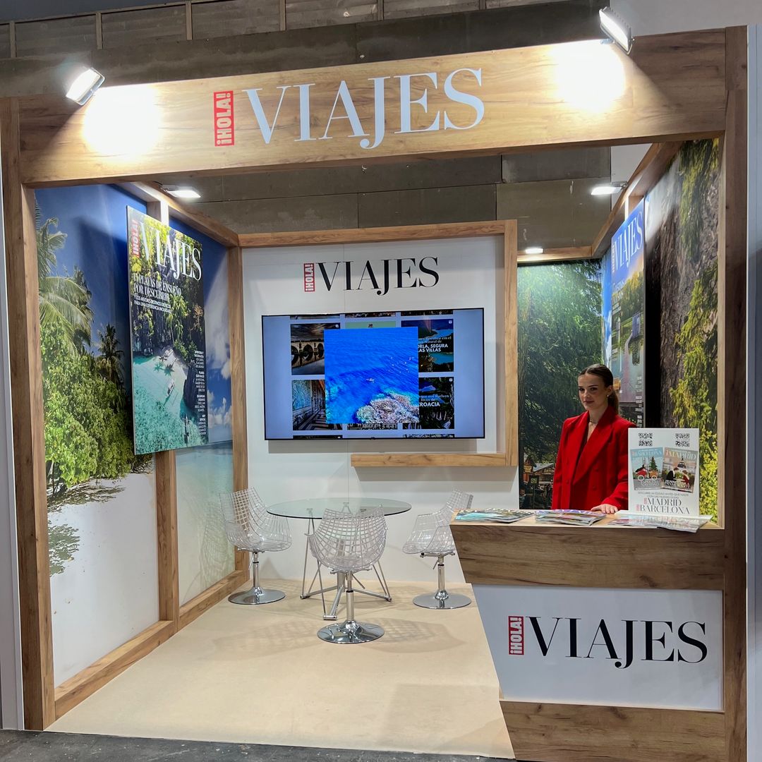 Stand de ¡Hola! Viajes en el pabellón 4 de Fitur 2025