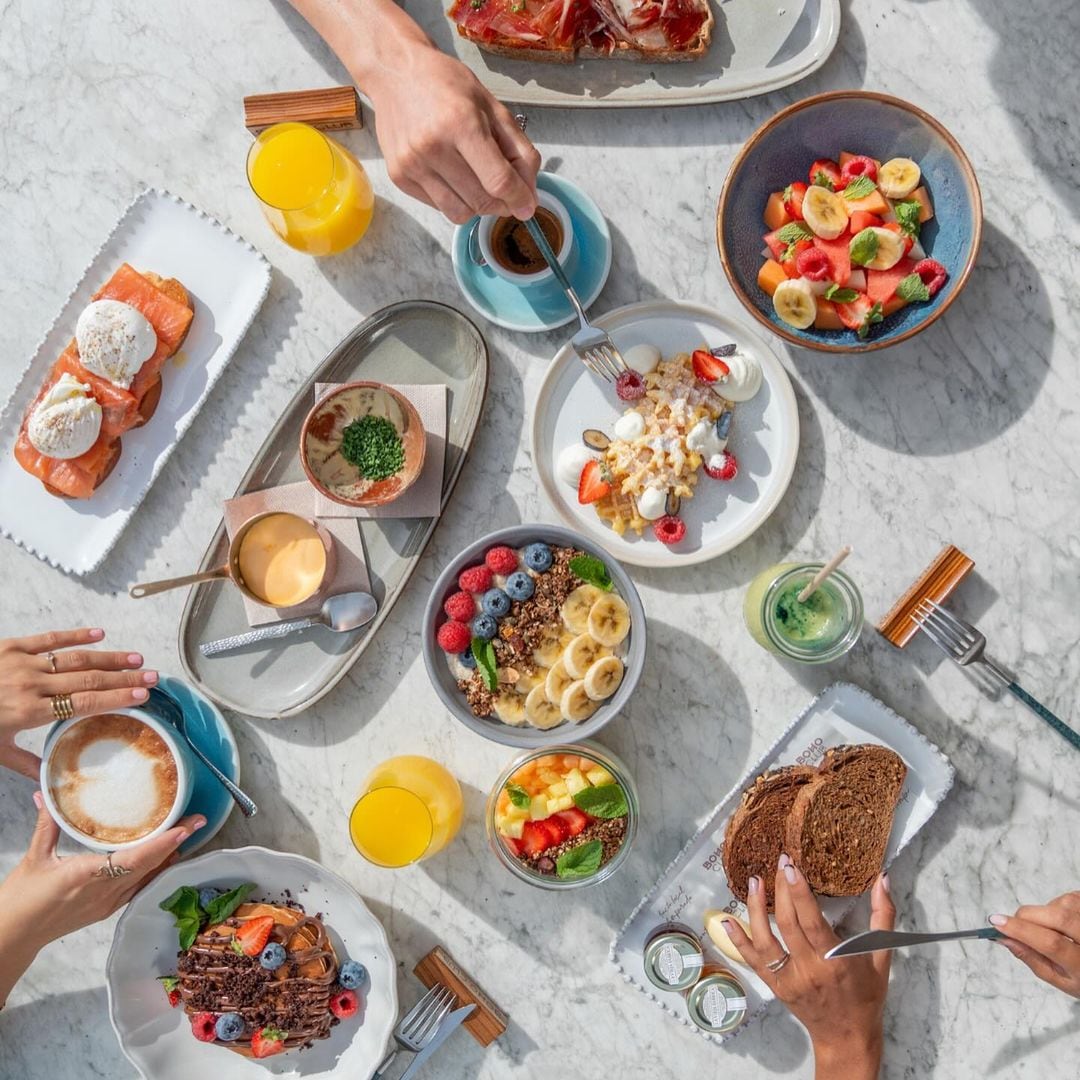 8 hoteles donde desayunar se convierte en la mejor experiencia gastro