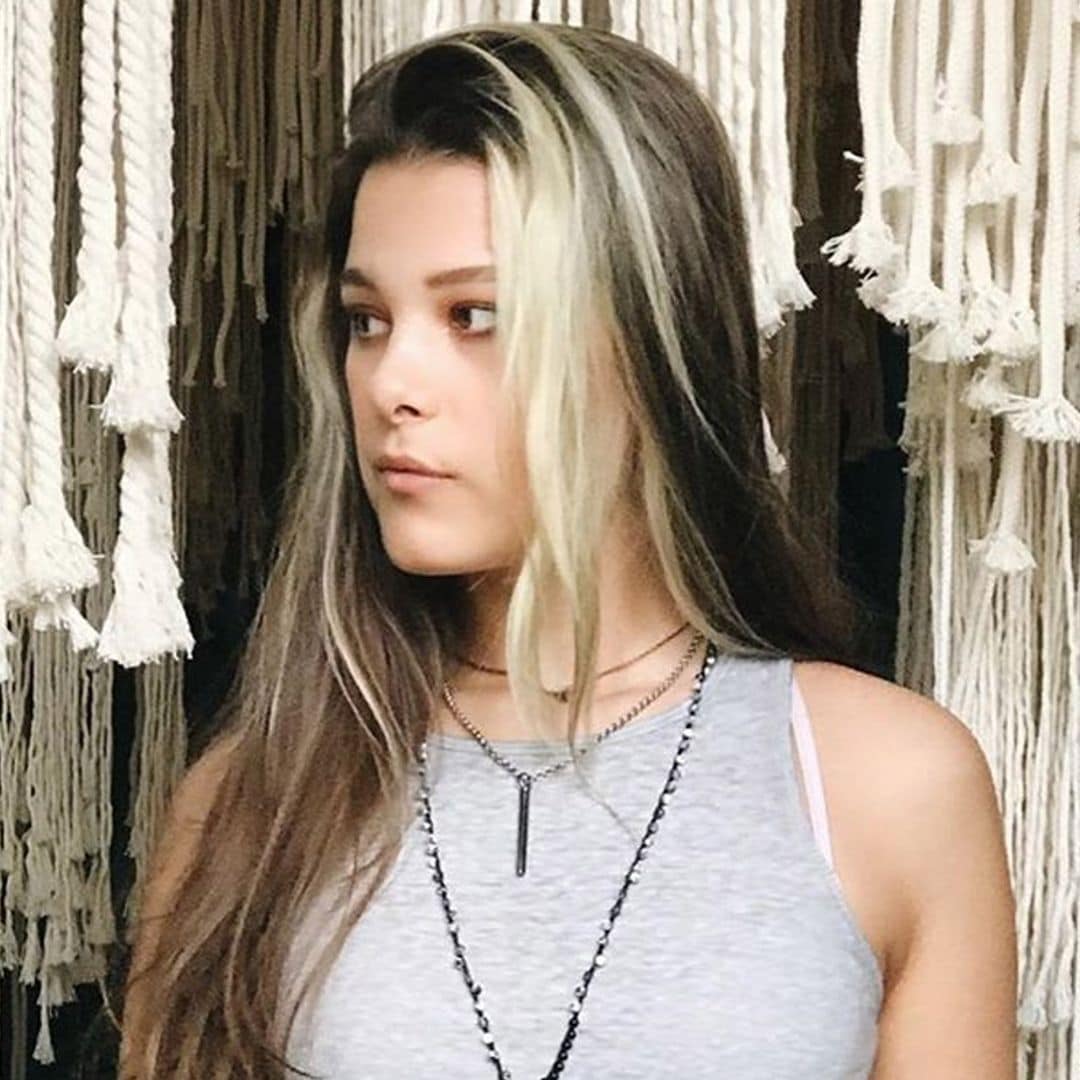 El original cambio de look de Manuela, hija de Alejandro Sanz