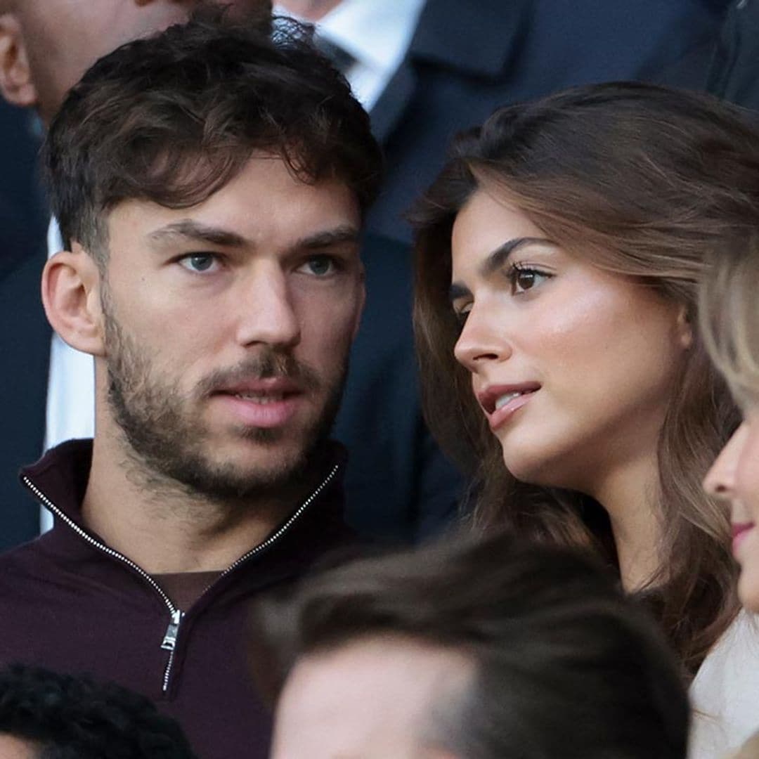 La modelo Kika Cerqueira y el piloto Pierre Gasly, amor y complicidad en el estadio donde todo comenzó