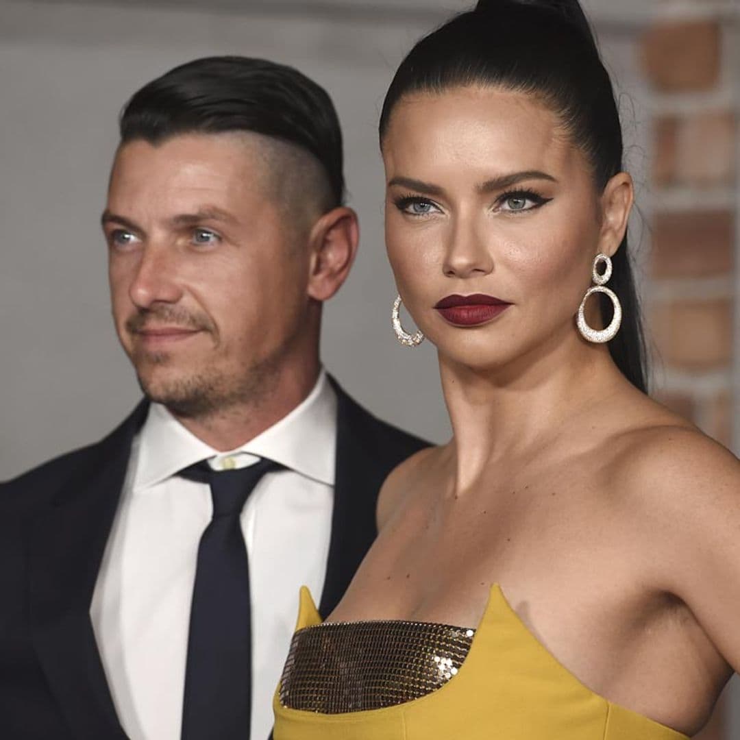 Adriana Lima y Andre Lemmers, puro amor sobre la alfombra roja