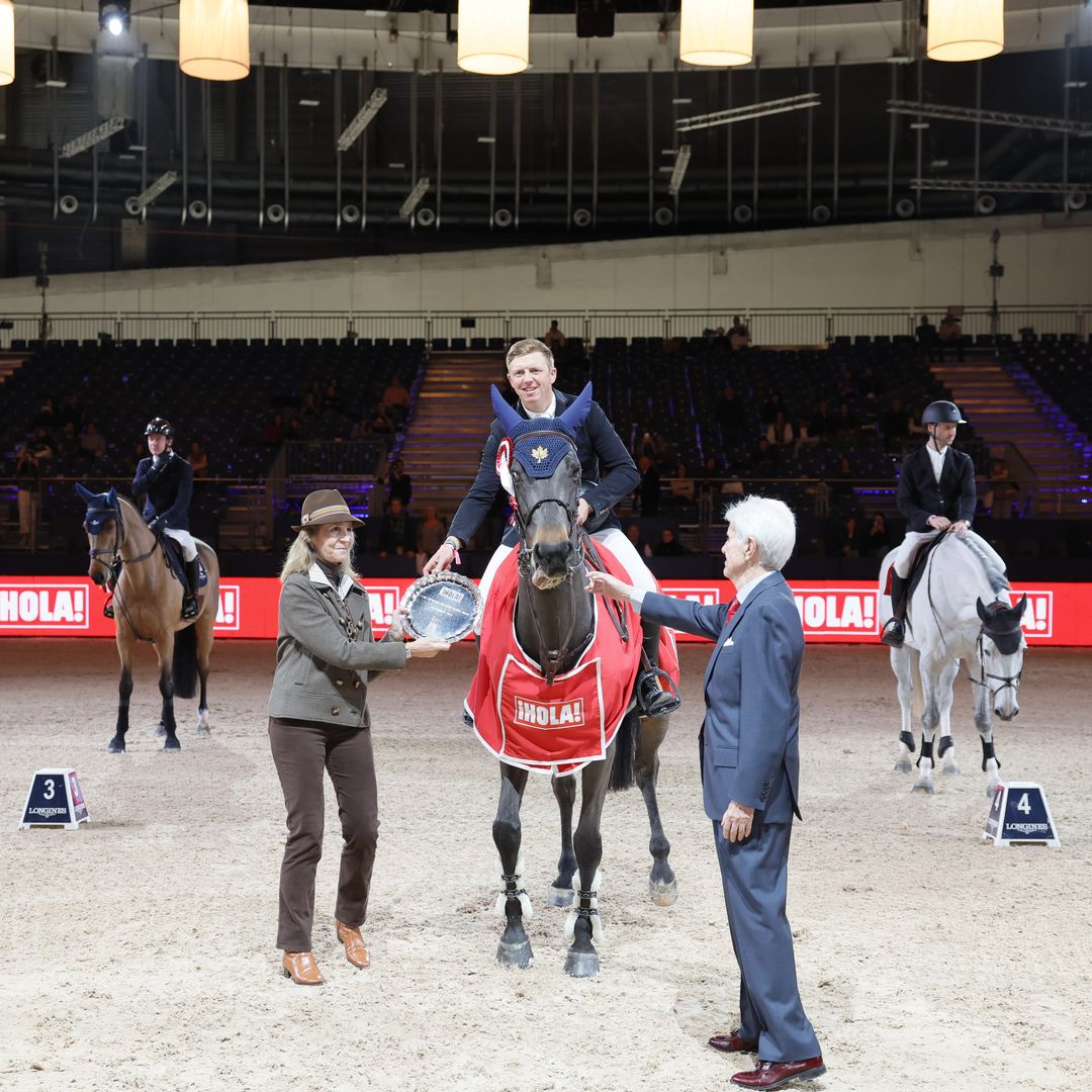 La infanta Elena entrega el Trofeo ¡HOLA! en la Madrid Horse Week