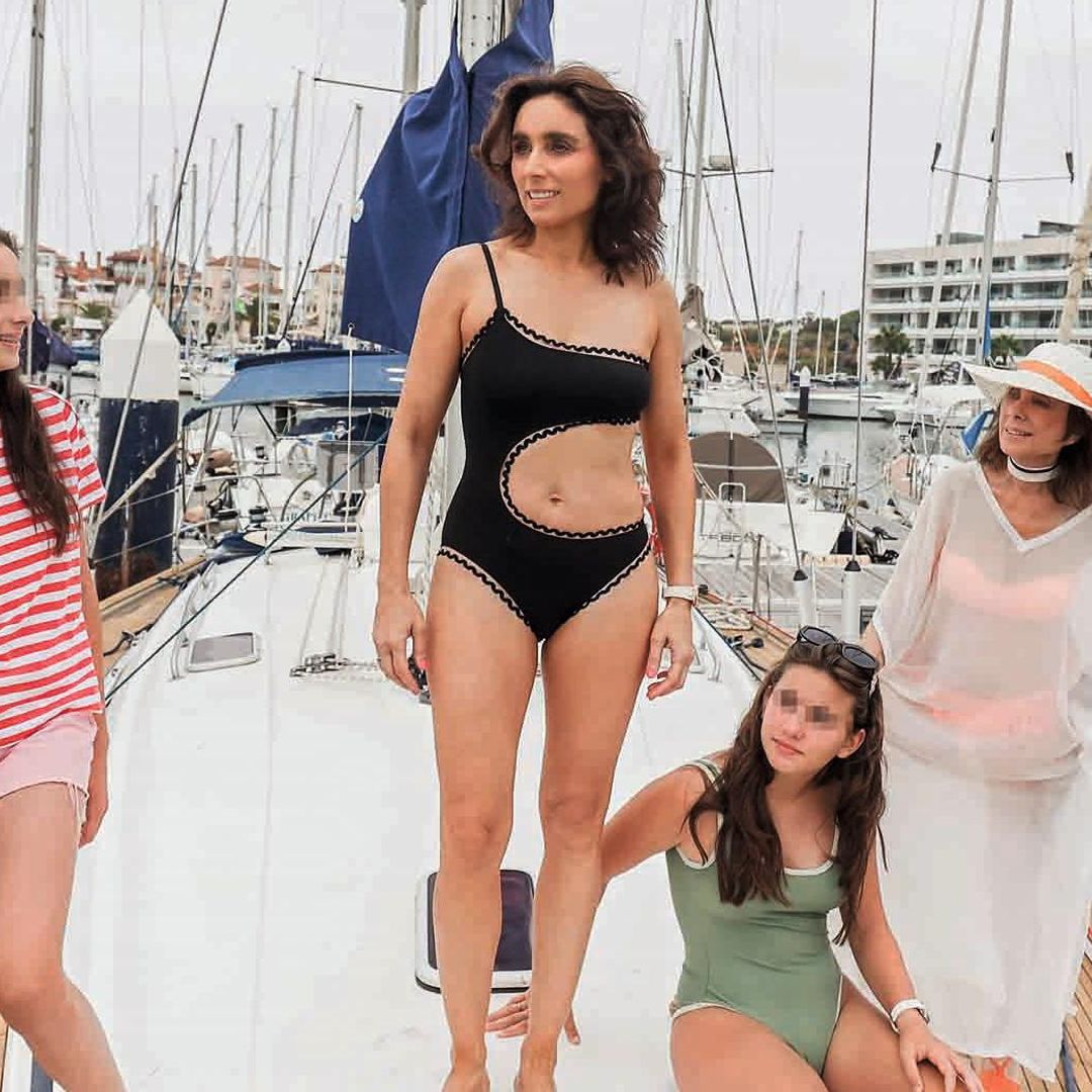 Paloma Segrelles: sus hijas y su madre, tres generaciones unidas, en un verano perfecto, en el puerto de Santa María