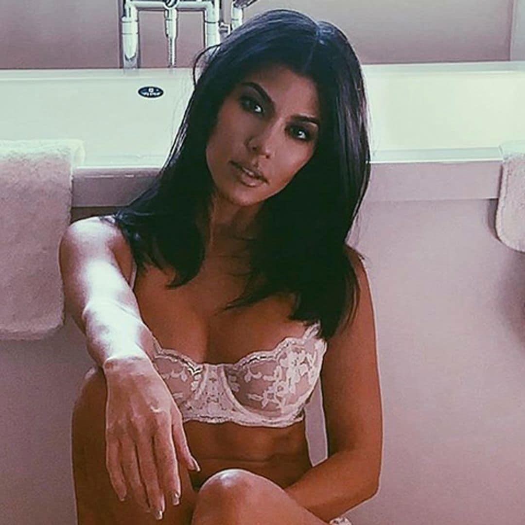 La mascarilla casera para pelo teñido que recomienda Kourtney Kardashian