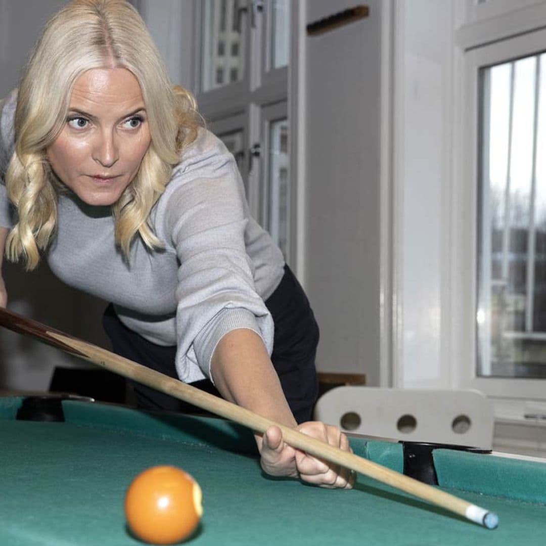 Mette-Marit de Noruega estrena agenda oficial de 2020 con una imagen de lo más deportiva