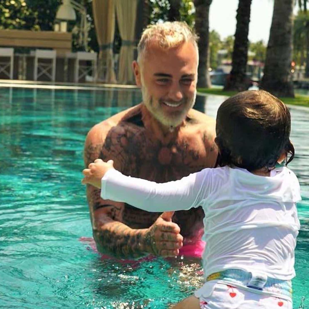 Gianluca Vacchi muestra su impresionante mansión de Miami durante sus vacaciones en familia, ¡valorada en 20 millones!