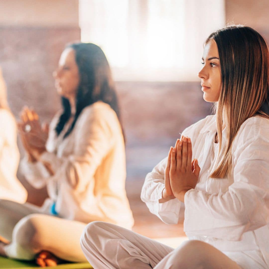 Aprende a meditar con Catalina Hoffmann (solo necesitas un minuto)