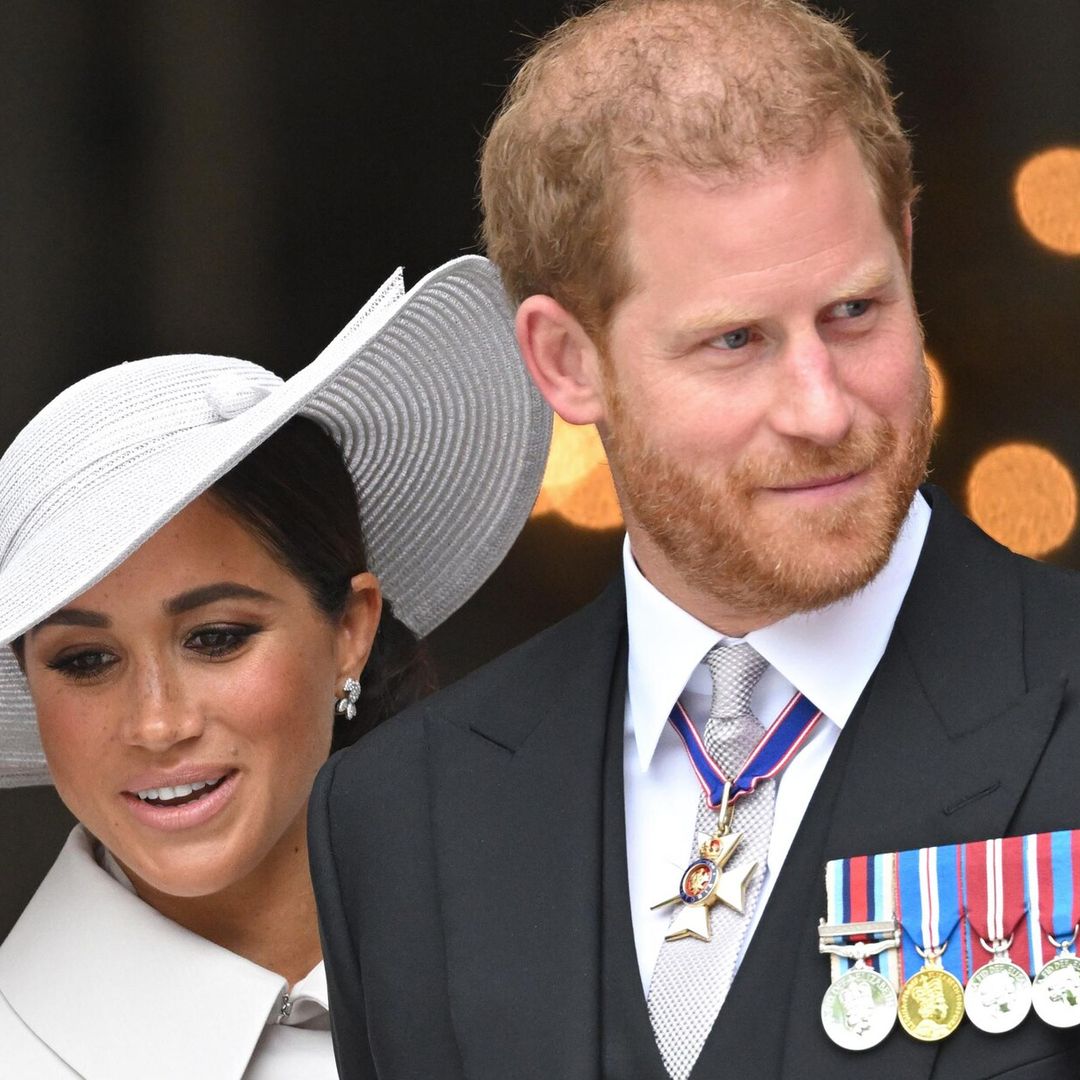 El príncipe Harry sí asistirá a la coronación del rey Carlos, pero sin Meghan Markle