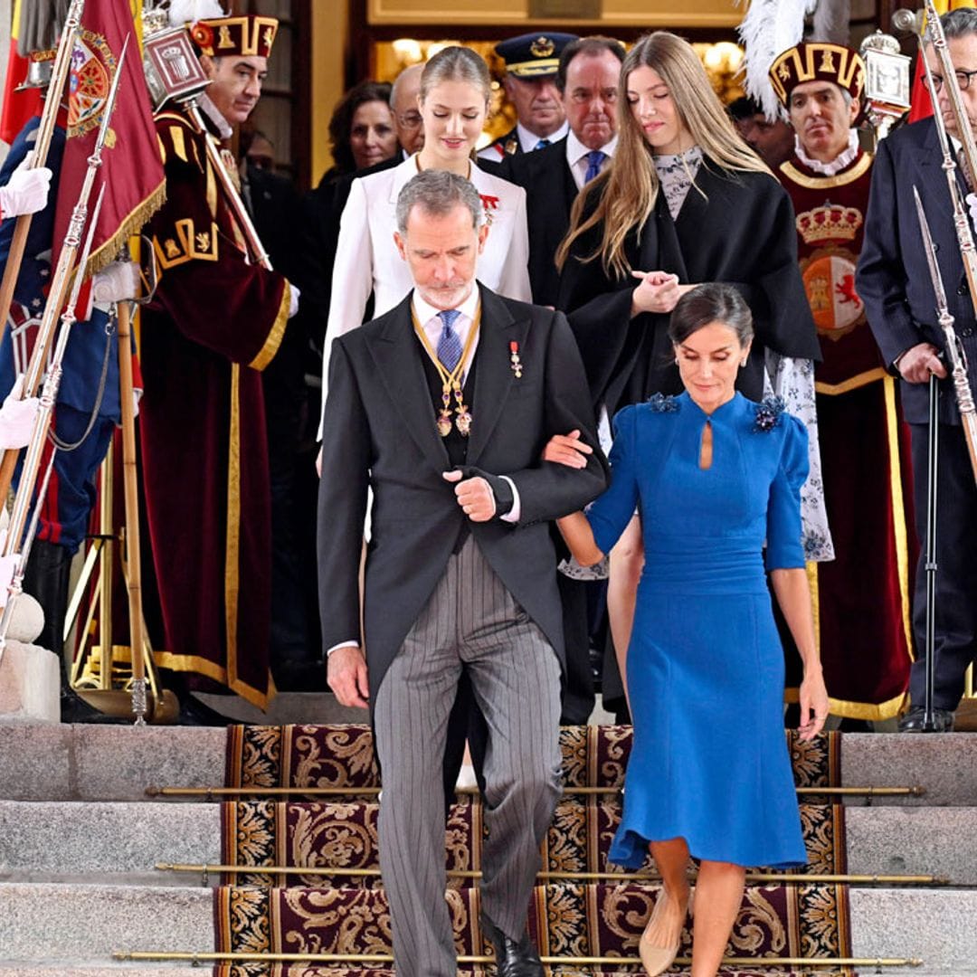 Del 'cumpleaños feliz' al desfile militar: la ceremonia en honor de la princesa de Asturias en un día histórico