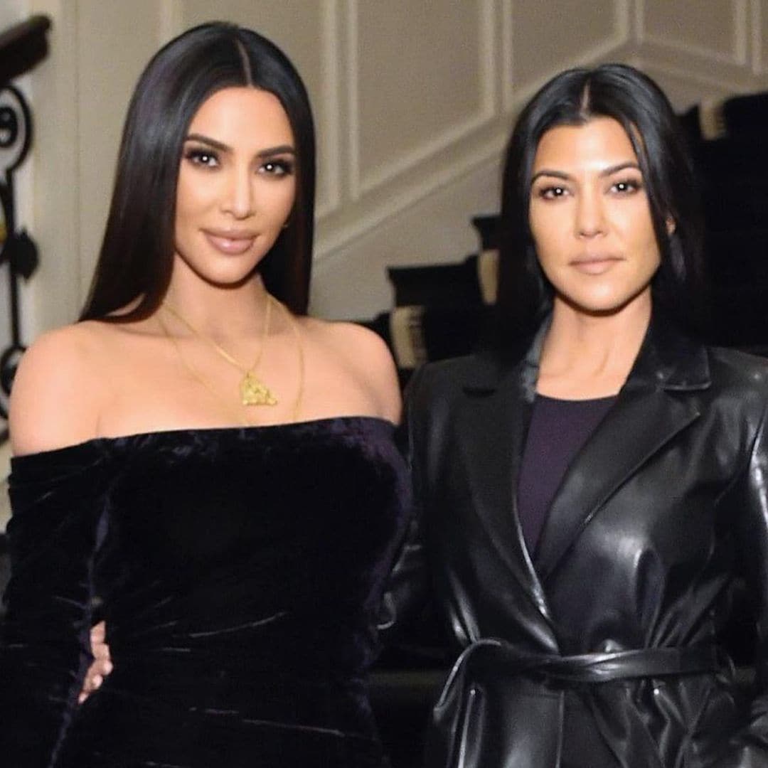 Sin temor al coronavirus, Kim y Kourtney Kardashian viajan a París con sus hijas