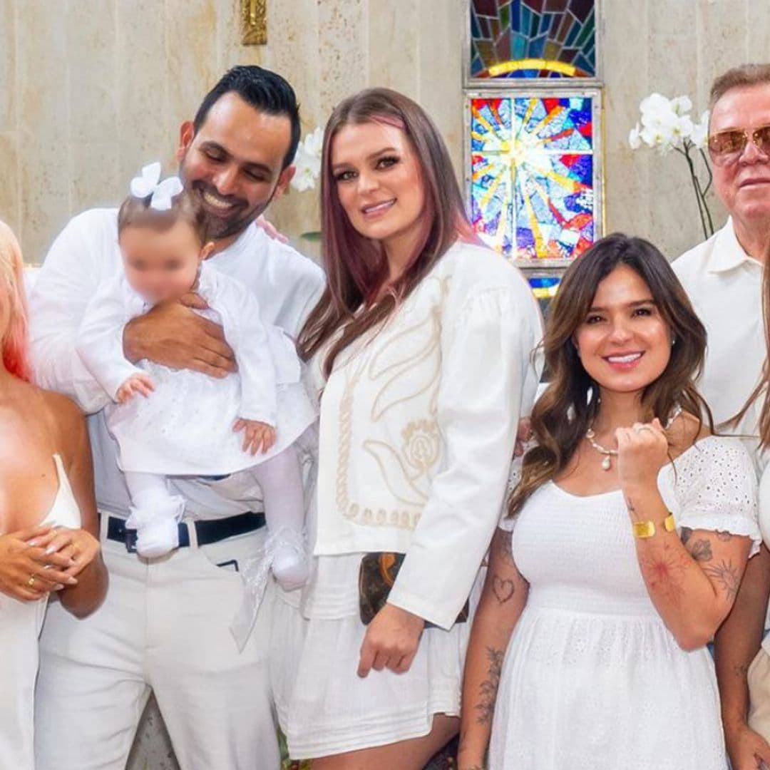 La familia de Karol G, el gran apoyo de la cantante: del amor por su sobrina a la labor de mánager de su padre