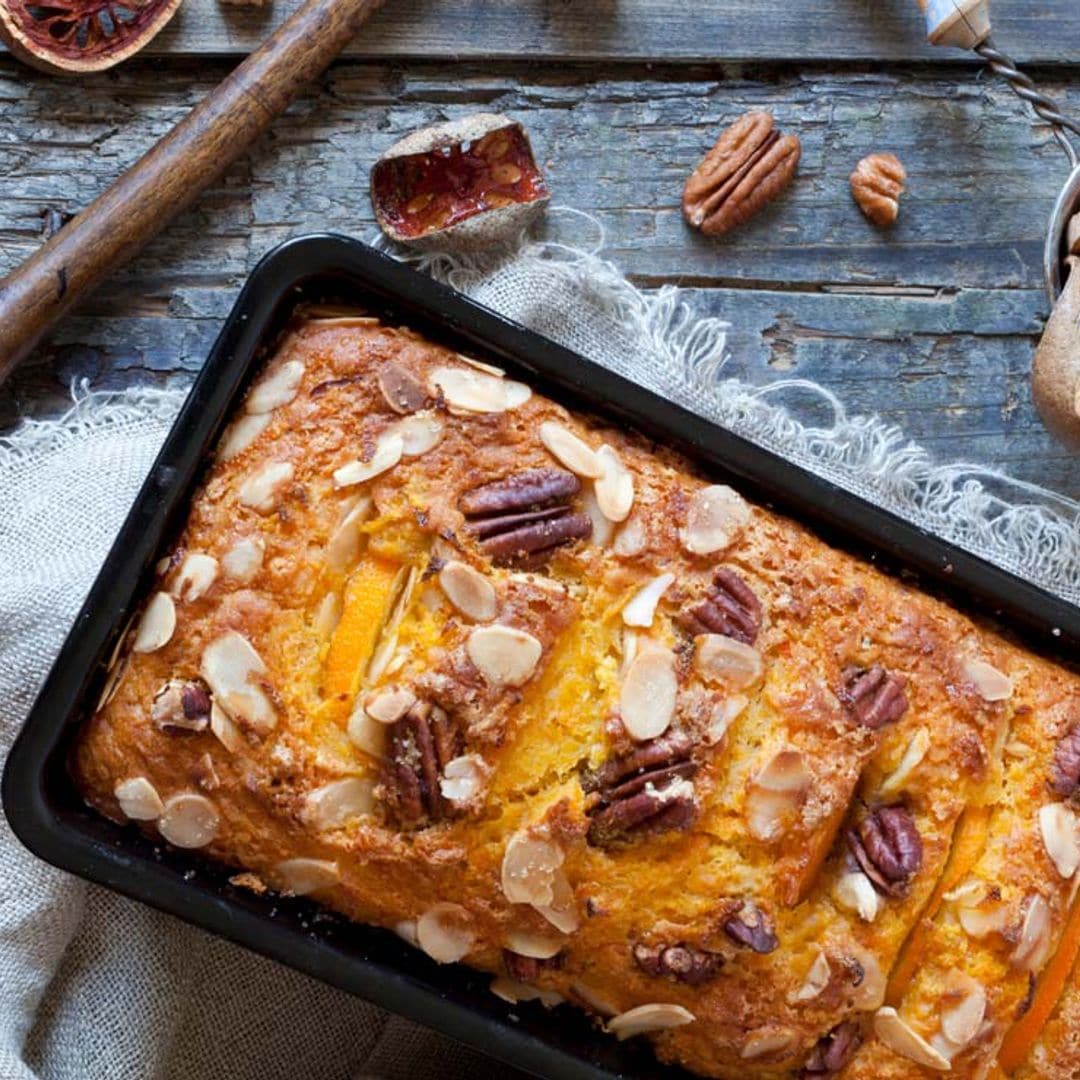 'Plum cake' con nueces pecanas y naranja confitada