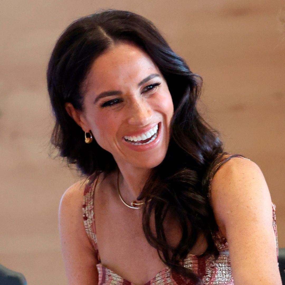 El repertorio de peinados fáciles de Meghan Markle en Colombia