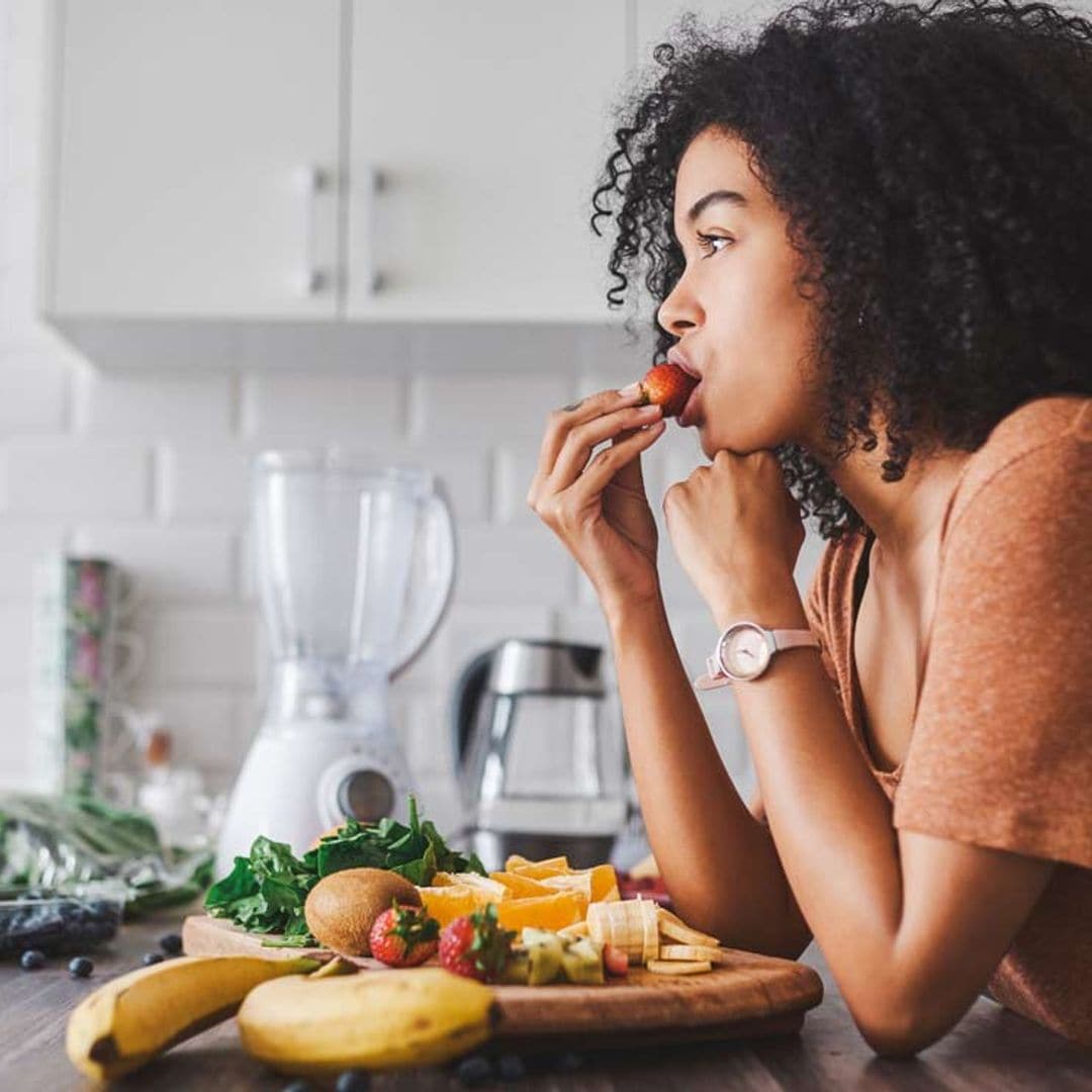 Te contamos las razones para incluir la fruta en tu desayuno (y cuáles son las más recomendables)