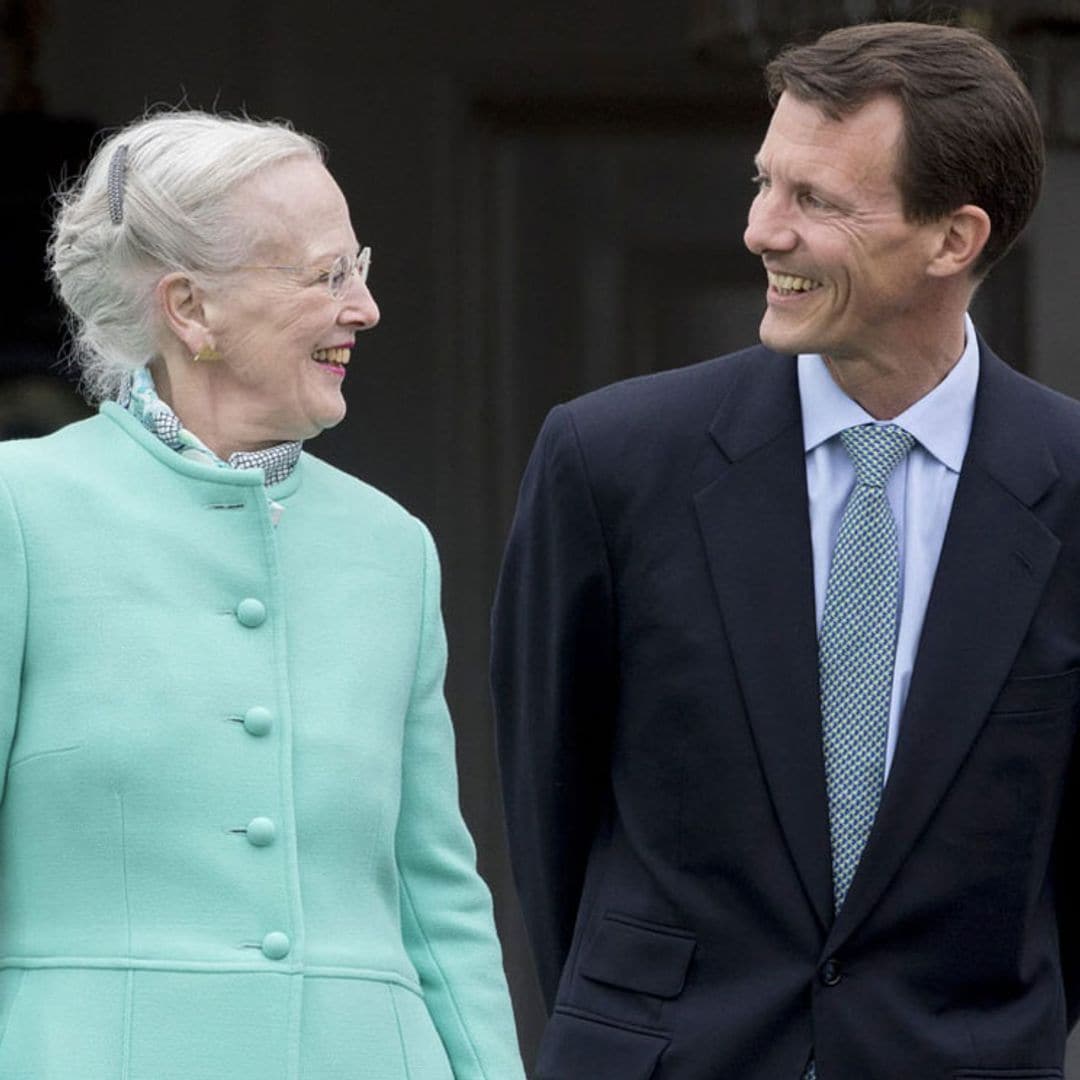 Joaquín de Dinamarca se reúne por sorpresa con la reina Margarita para intentar acercar posturas