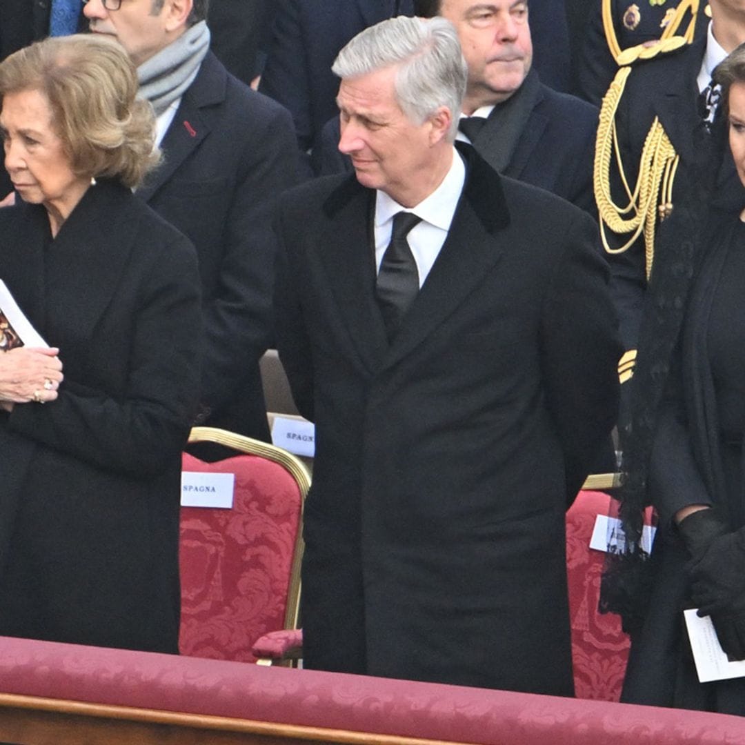 La reina Sofía, junto a los reyes de Bélgica y multitud de líderes internacionales se despiden de Benedicto XVI