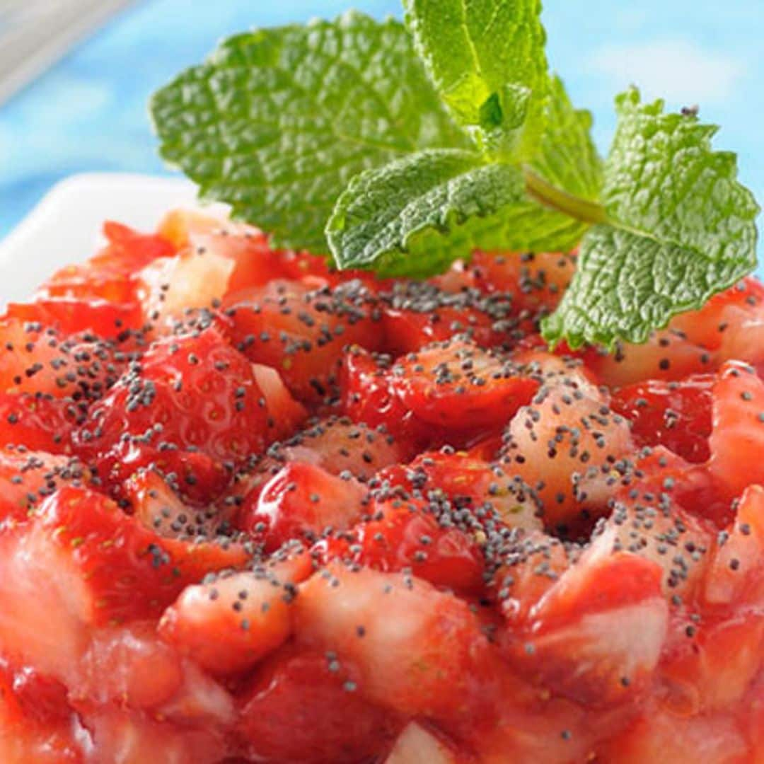 Tartar de fresas con semillas de amapolas