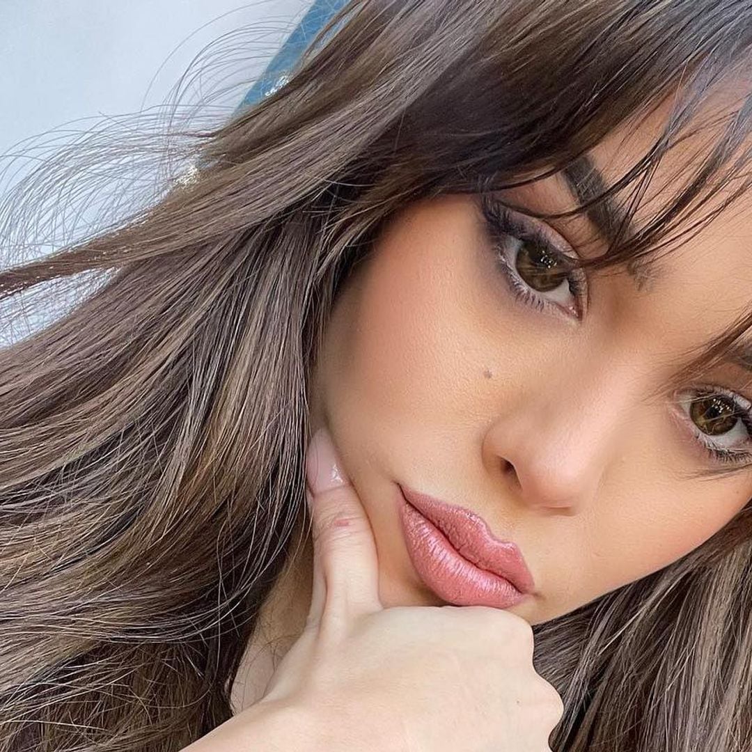 Danna Paola sufre accidente en su gira que la dejó con el ojo morado