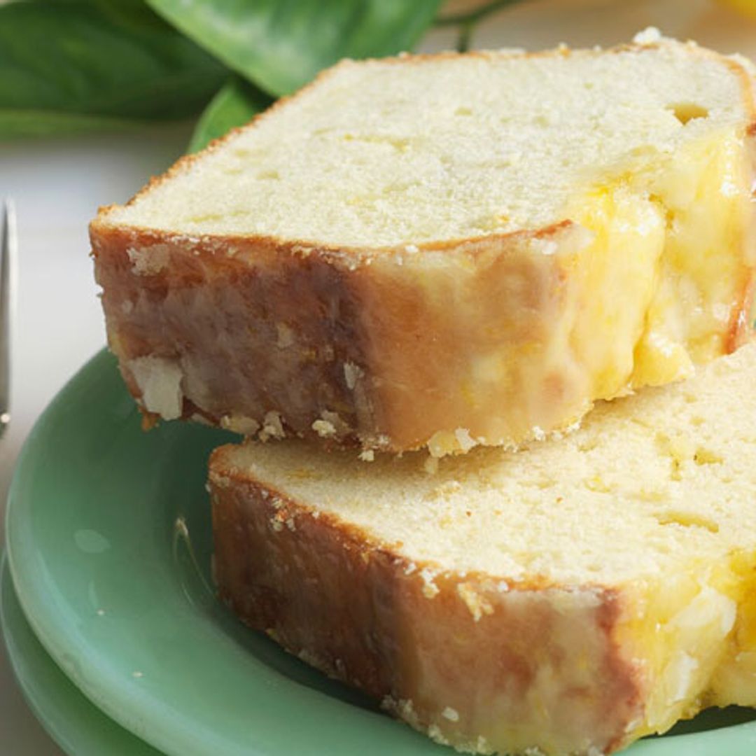 Bizcocho 'pound cake' de limón con su glaseado