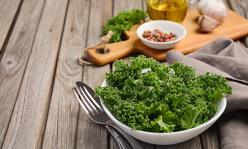 Beneficios y recetas de Kale, el superalimento de moda