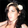 Amy Winehouse 'se casa' de nuevo a través de Facebook... ¿quiere saber quién es el afortunado?