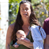 Alanis Morissette y Mario Treadway, paseo en familia con el pequeño Ever Imre