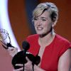 La emoción de Kate Winslet, el encuentro entre Charlie Sheen y Ashton Kutcher y muchas sorpresas más en la gala de los Emmy