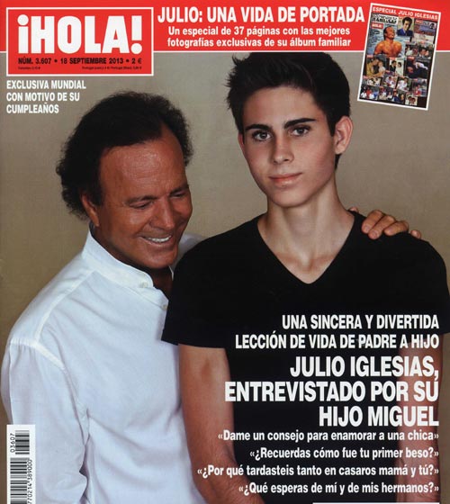 En ¡HOLA!, Julio Iglesias entrevistado por su hijo Miguel, una sincera y divertida lección de vida de padre a hijo