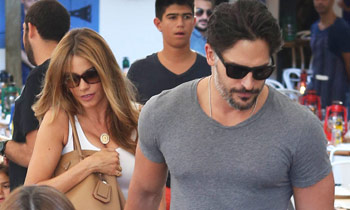 Romántica comida para dos en las primeras vacaciones de Sofía Vergara con Joe Manganiello