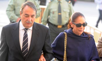 El abogado de Isabel Pantoja, José Ángel Galán: 'Quiere unos días para dejar todo bien atado'