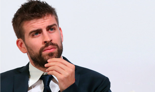 Una juez condena a Gerard Piqué a una multa de 10.500 euros por increpar a dos agentes