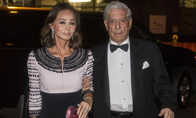 Mario Vargas Llosa inicia los trámites de su divorcio