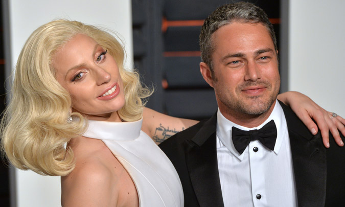 Lady Gaga y Taylor Kinney derriten el hielo en cada aparición