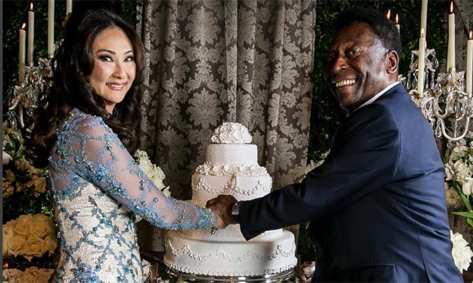 El exfutbolista Pelé se ha casado por tercera vez a sus 75 años