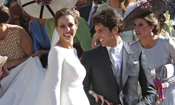 Un año después de su boda… ¡Eva González y Cayetano Rivera se casan de nuevo en Las Vegas!
