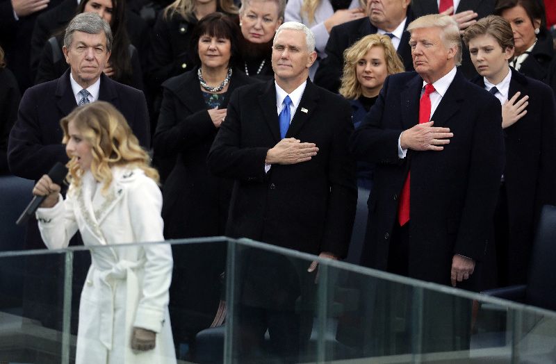 Foto A Foto La Investidura De Donald Trump Foto 5