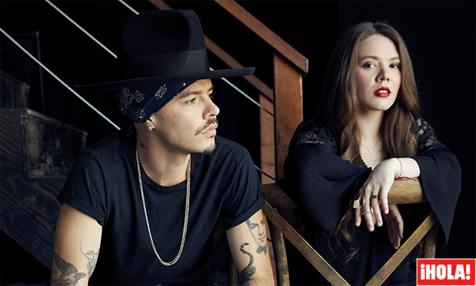 En ¡HOLA!: Jesse y Joy, 'Un besito más' de los Grammy hasta el cielo