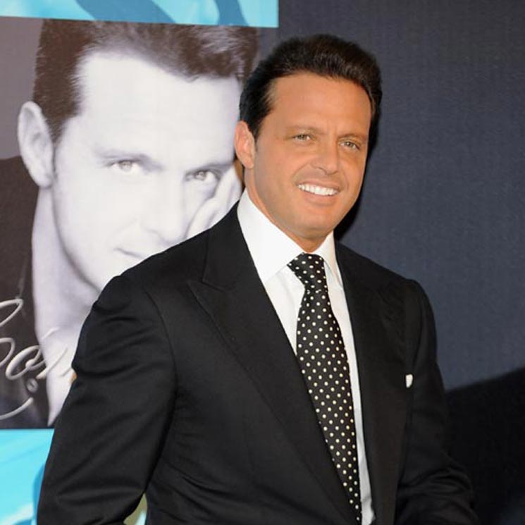 Luis Miguel se 'desnuda' en la serie sobre su vida, ¿quieres ver un adelanto?