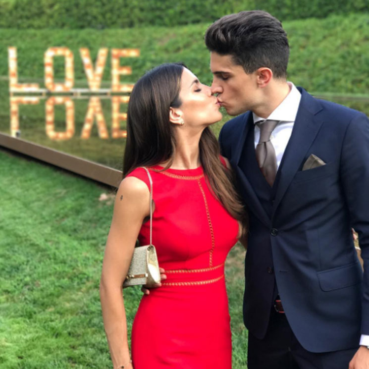 Marc Bartra y Melissa Jiménez pasan su luna de miel ¡en otra boda!