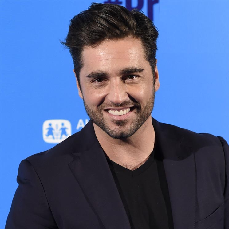 David Bustamante desvela el motivo de su sonrisa, mientras Paula Echevarría se mueve al ritmo de su última canción