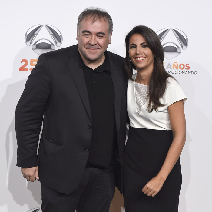 Antonio Garcia Ferreras Rompe A Llorar Al Dedicar Un Premio A Su Pareja Ana Pastor