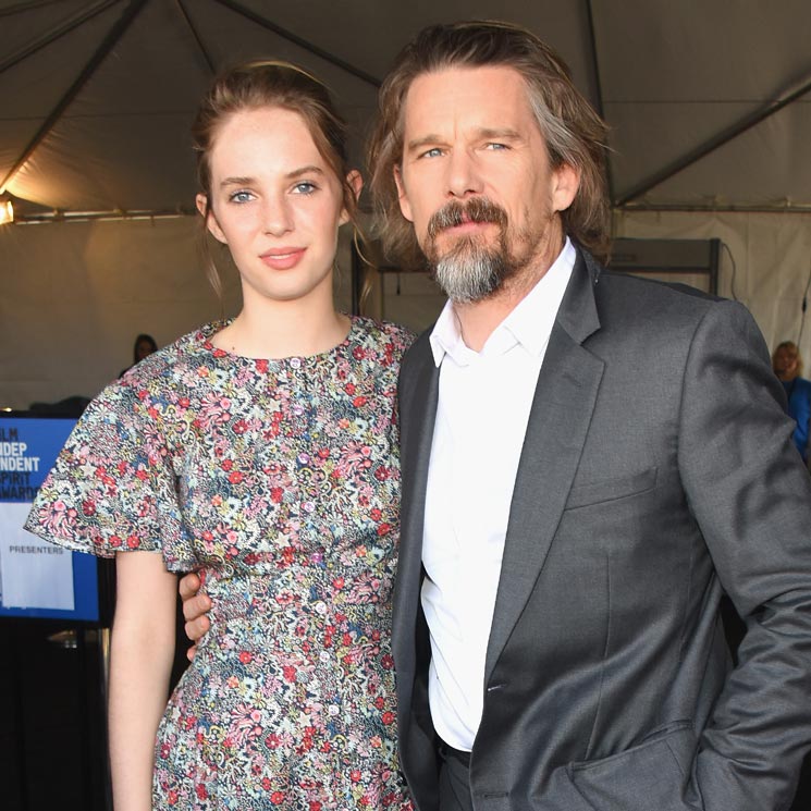 Maya, hija de Uma Thurman y Ethan Hawke, comienza su carrera hacia la fama en la serie de moda, 'Stranger things'