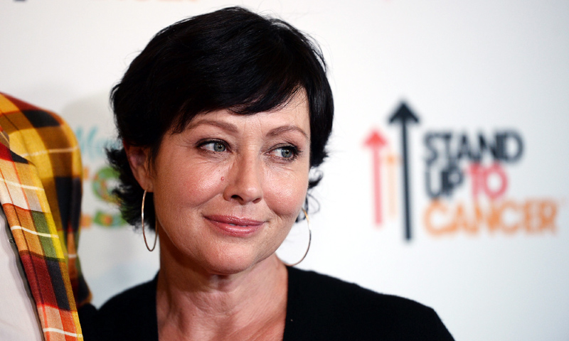 Tras el susto inicial, Shannen Doherty aclara que su cáncer sigue en remisión