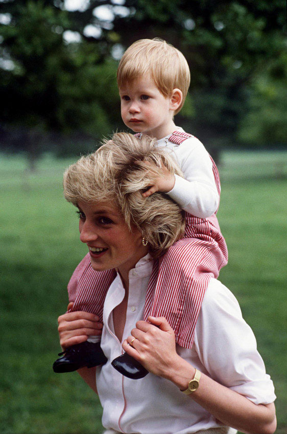 Harry de Inglaterra y Diana de Gales