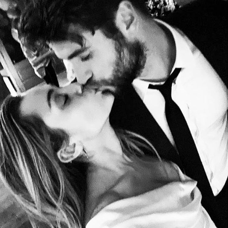 Miley Cyrus confirma su boda con Liam Hemsworth con estas románticas fotografías  