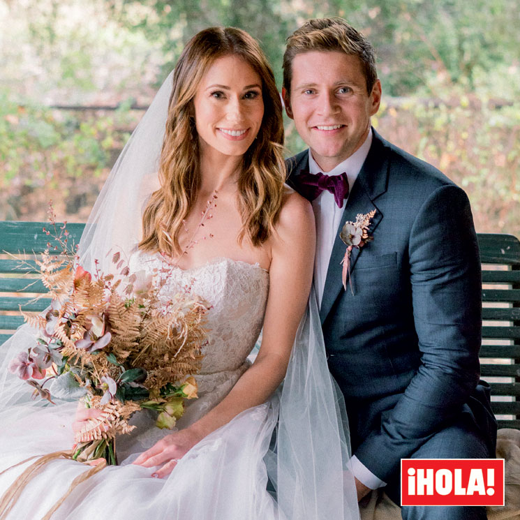 En ¡HOLA!: Cita de estrellas del cine en la romántica boda del actor de 'Downton Abbey' Allen Leech