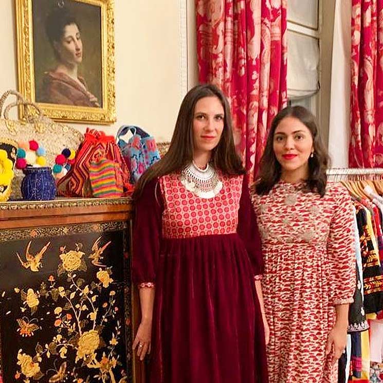 Tatiana Santo Domingo y sus amigas 'it girls' se hospedan en la suite parisina preferida de Alfonso XIII 