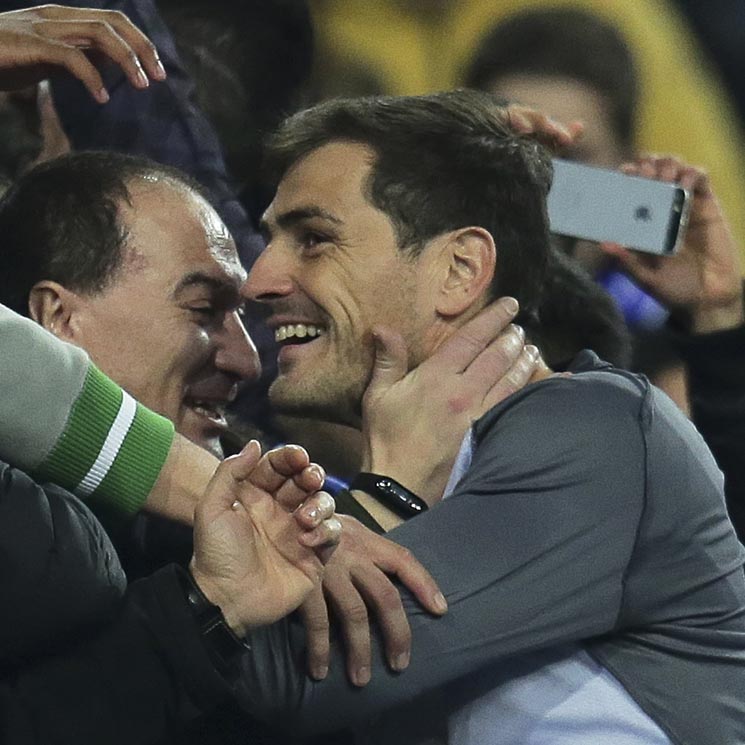 Compañeros del fútbol, deportistas y otros rostros conocidos transmiten fuerza y ánimo a Iker Casillas
