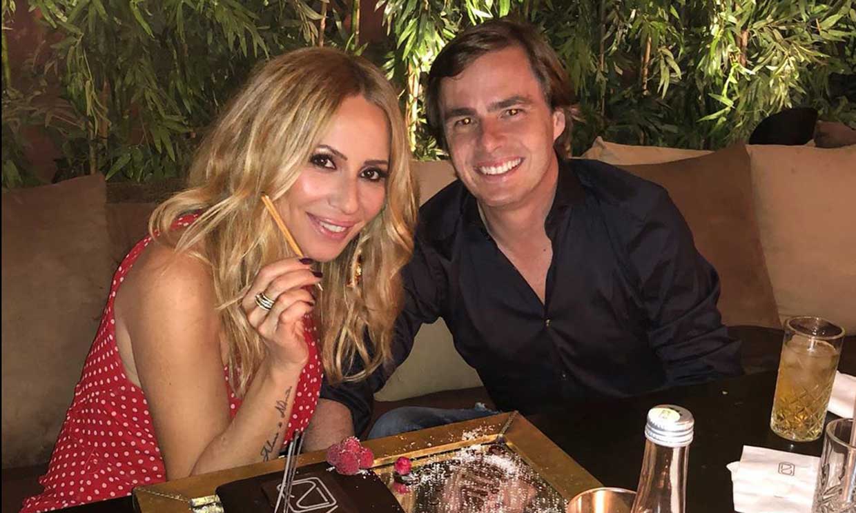 Marta Sánchez con su pareja Federico León Sierra 